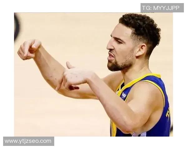 汤普逊暂停复出进程,主帅称需谨慎对待伤愈归来 汤普逊暂停复出进程,主帅称需谨慎对待伤愈归来